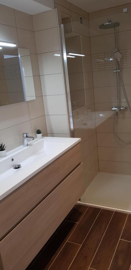 La Galiote Apartment Cogolin Bagian luar foto