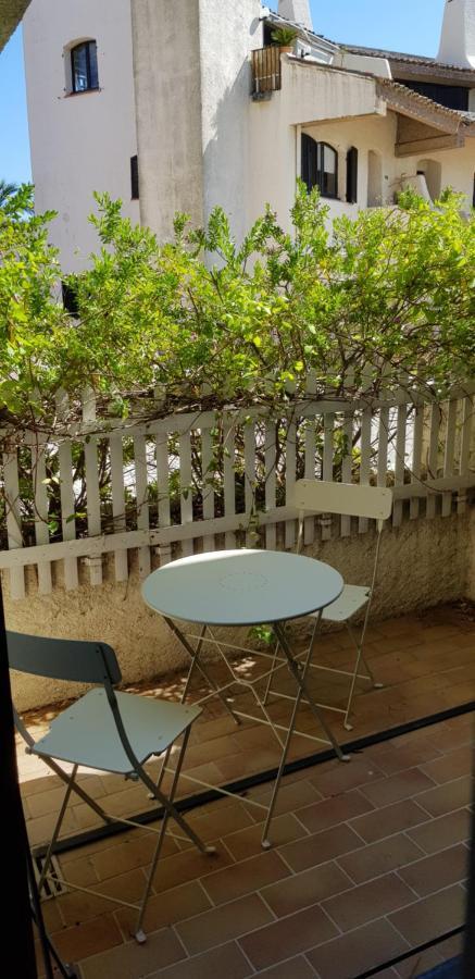La Galiote Apartment Cogolin Bagian luar foto